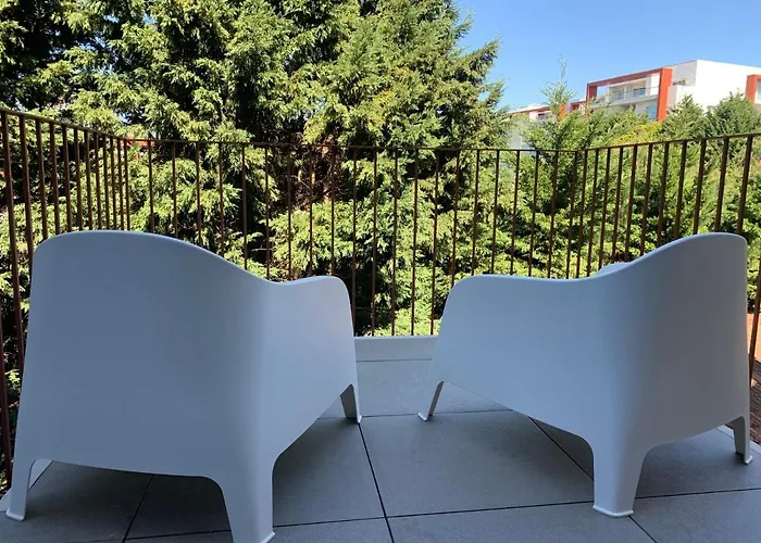 Dcm Lofts Apartment *